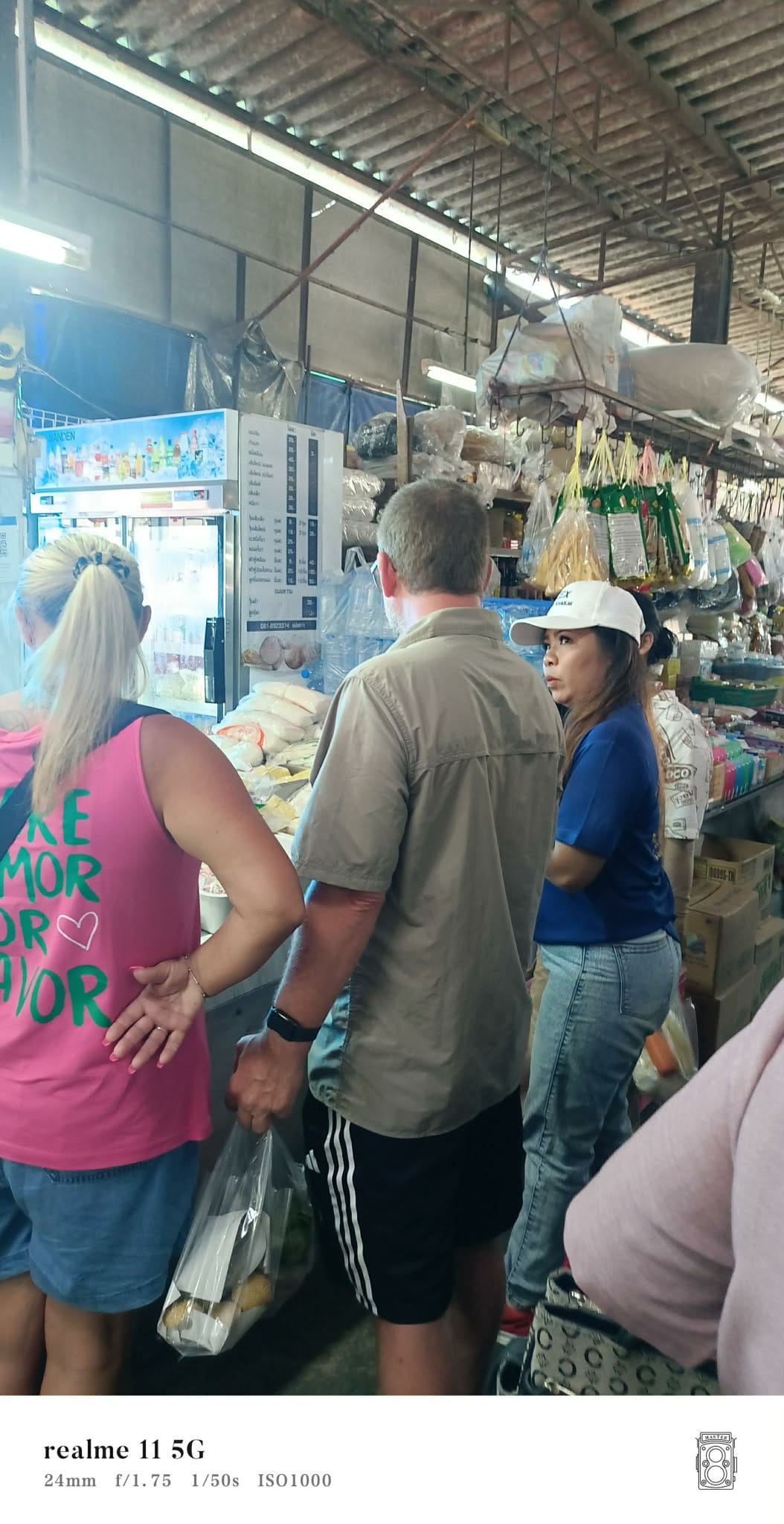 THE LOCAL MARKET